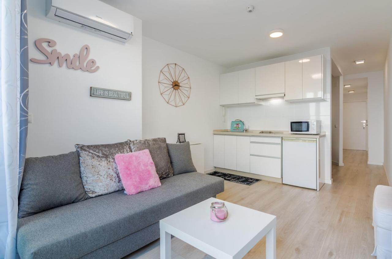 Roca Chica A Apartamento Adc Торемолинос Екстериор снимка