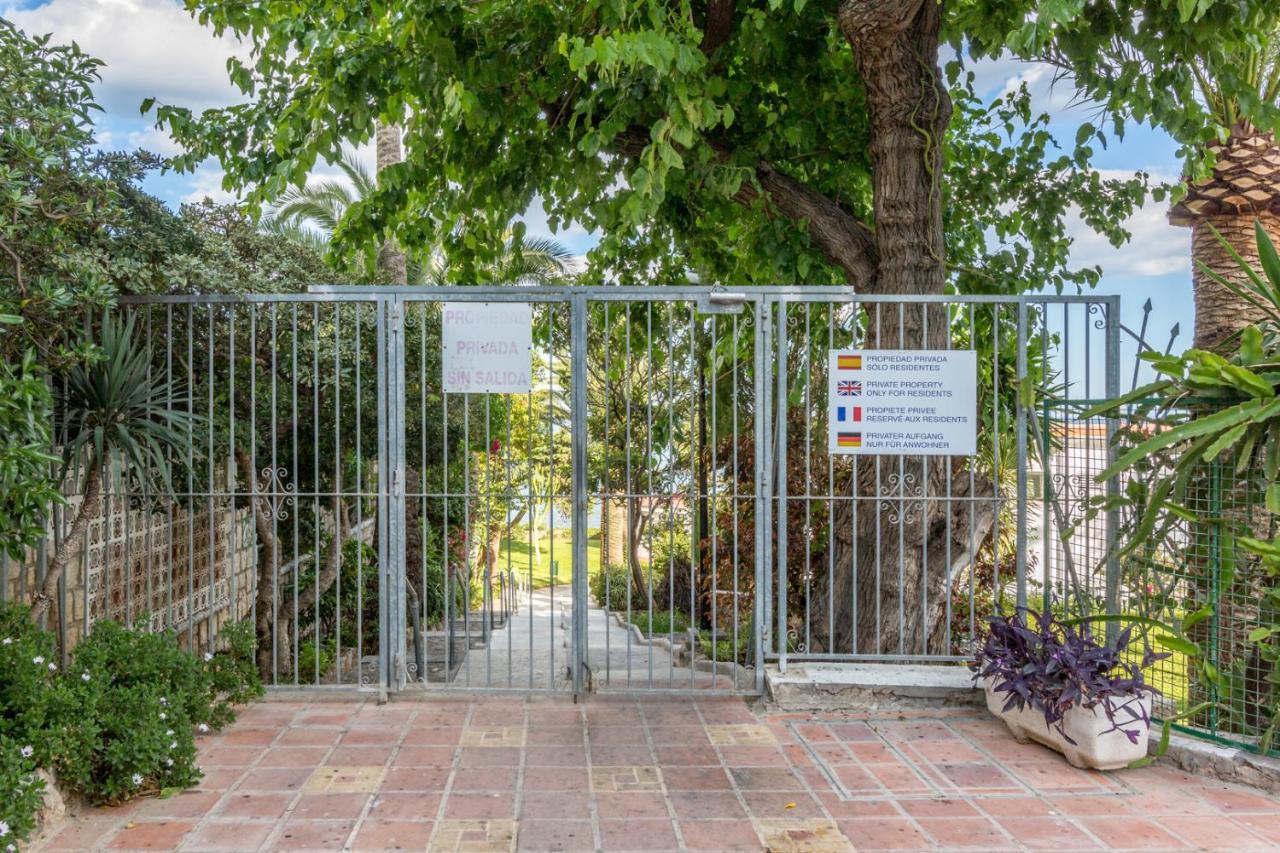 Roca Chica A Apartamento Adc Торемолинос Екстериор снимка